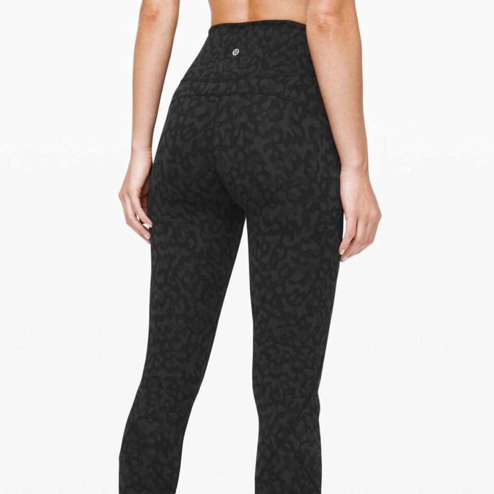 Lululemon In Movement Tight 25" - Formation Camo Deep Coal Multi